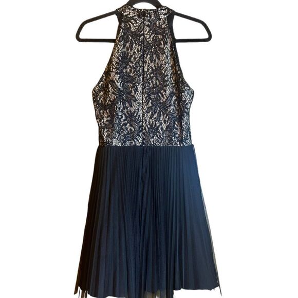 XSCAPE Black Pleated Skirt With Lace Halter Top Evening Cocktail Dress Sz 10 📦 - Picture 3 of 8